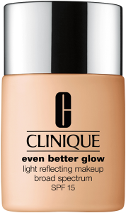 Clinique Even Better Glow Light Reflecting Makeup SPF 15
